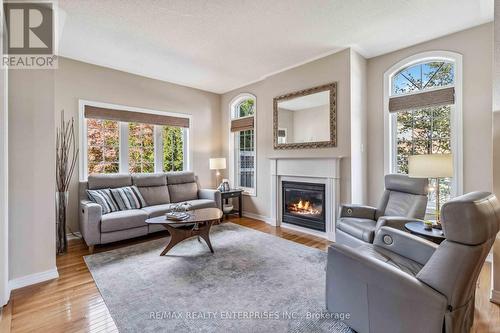 3327 Eglinton Avenue W, Mississauga (Churchill Meadows), ON - Indoor Photo Showing Living Room With Fireplace