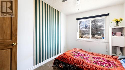 107 Seaborn Road, Brampton (Madoc), ON - Indoor Photo Showing Bedroom