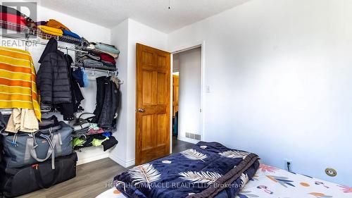 107 Seaborn Road, Brampton (Madoc), ON - Indoor Photo Showing Bedroom