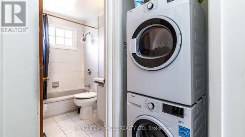 107 Seaborn Road, Brampton (Madoc), ON - Indoor Photo Showing Laundry Room