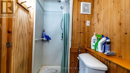 107 Seaborn Road, Brampton (Madoc), ON - Indoor Photo Showing Bathroom