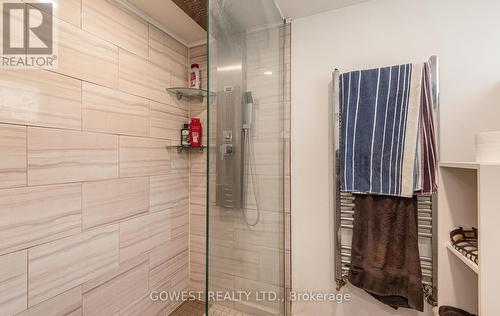 18 Atkinson Avenue, Toronto (West Hill), ON - Indoor Photo Showing Bathroom