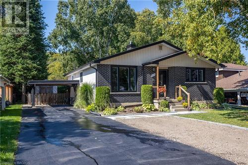 218 5Th Avenue W, Owen Sound, ON - Outdoor