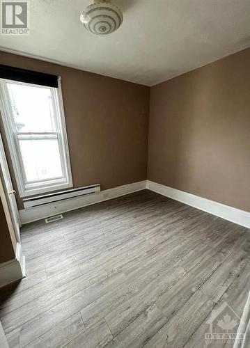 1055 Somerset Street Unit#2, Ottawa, ON - Indoor Photo Showing Other Room