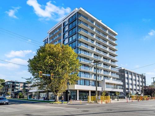 902-1100 Yates St, Victoria, BC - Outdoor With Facade