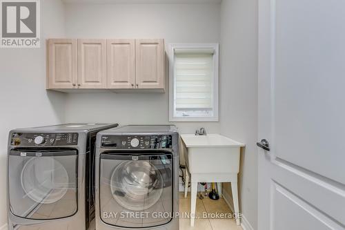 22 Dairy Avenue, Richmond Hill (Oak Ridges), ON - Indoor Photo Showing Laundry Room