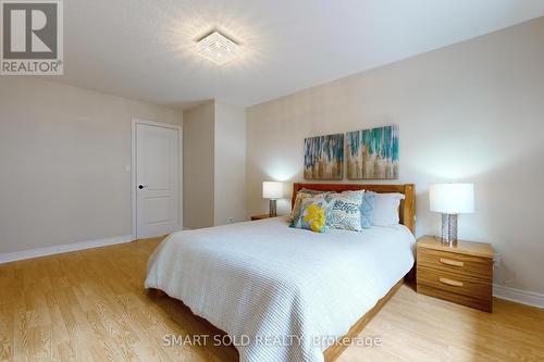 9 Casa Nova Drive, Vaughan, ON - Indoor Photo Showing Bedroom