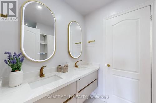 9 Casa Nova Drive, Vaughan (Vellore Village), ON - Indoor Photo Showing Bathroom