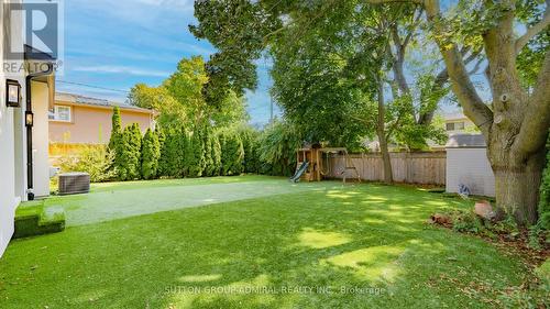 25 Silver Aspen Drive, Markham (Royal Orchard), ON - Outdoor With Backyard