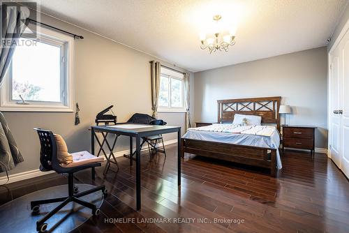 258 Brickstone Circle, Vaughan, ON - Indoor Photo Showing Bedroom