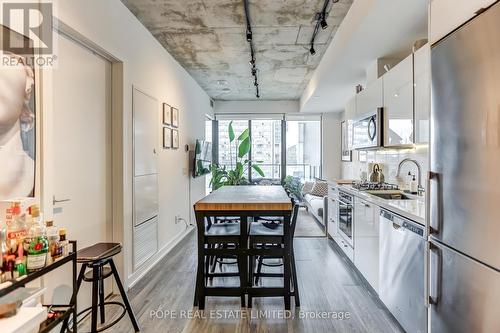 608 - 55 Ontario Street, Toronto (Moss Park), ON - Indoor Photo Showing Kitchen With Upgraded Kitchen