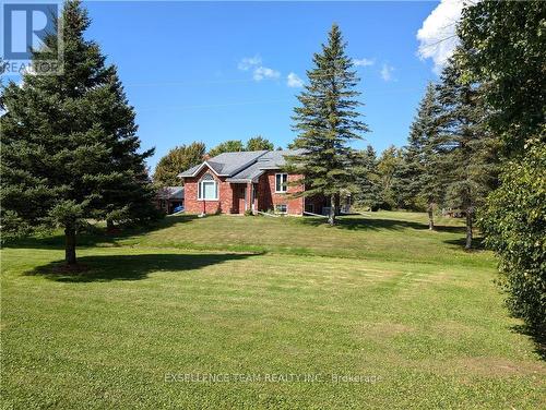 17307 Wheeler Road, South Stormont, ON - Outdoor