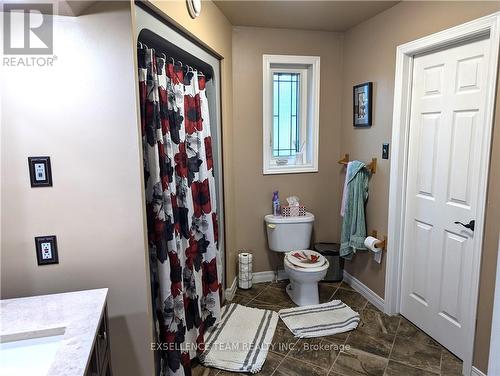 17307 Wheeler Road, South Stormont, ON - Indoor Photo Showing Bathroom