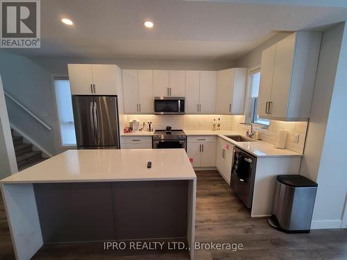 36 - 3380 Singleton Avenue, London, ON - Indoor Photo Showing Kitchen With Stainless Steel Kitchen