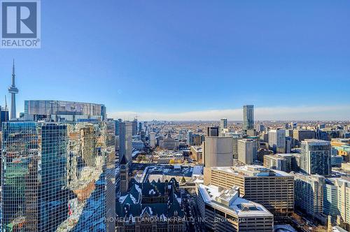 4211 - 197 Yonge Street, Toronto (Church-Yonge Corridor), ON - Outdoor With View