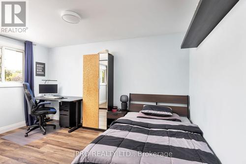 1111 Vanier Drive, Mississauga (Lorne Park), ON - Indoor Photo Showing Bedroom