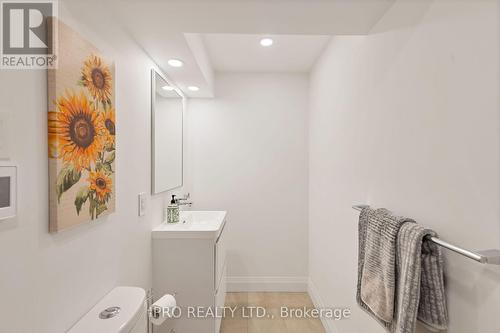 1111 Vanier Drive, Mississauga (Lorne Park), ON - Indoor Photo Showing Bathroom