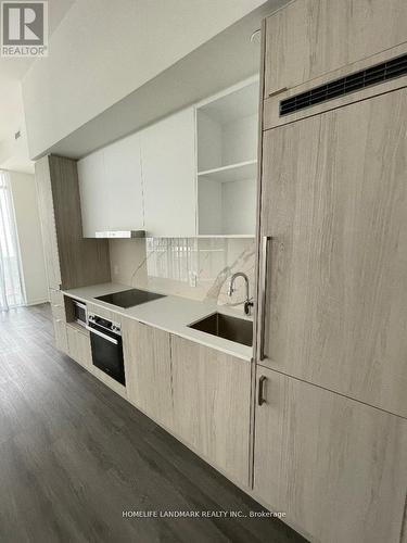 5012 - 138 Downes Street, Toronto, ON - Indoor Photo Showing Kitchen