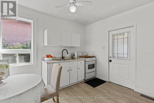 46 Dalhousie Avenue, Hamilton, ON - Indoor Photo Showing Kitchen