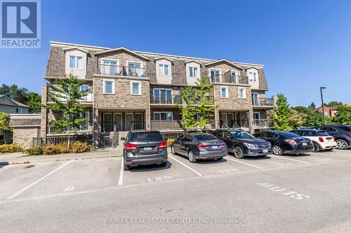 17 - 35 Mountford Drive, Guelph (Grange Hill East), ON - Outdoor With Facade