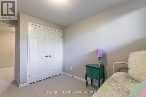 17 - 35 Mountford Drive, Guelph (Grange Hill East), ON - Indoor Photo Showing Bedroom