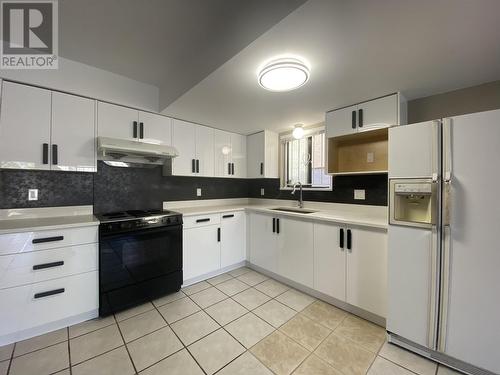 Garden Suite 2323 E 41 Avenue, Vancouver, BC - Indoor Photo Showing Kitchen