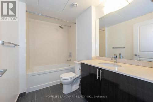 2208 - 7165 Yonge Street, Markham (Grandview), ON - Indoor Photo Showing Bathroom