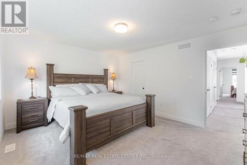 43 Ferris Circle, Guelph (Clairfields), ON - Indoor Photo Showing Bedroom