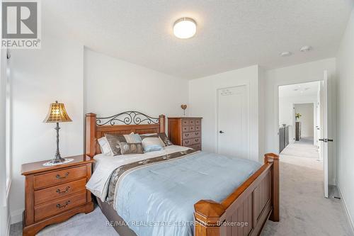 43 Ferris Circle, Guelph, ON - Indoor Photo Showing Bedroom