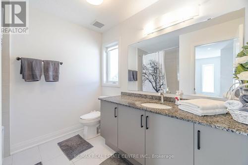 43 Ferris Circle, Guelph (Clairfields), ON - Indoor Photo Showing Bathroom