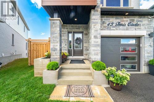 43 Ferris Circle, Guelph (Clairfields), ON - Outdoor