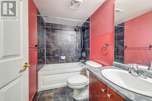 1108 - 30 Grand Trunk Crescent, Toronto (Waterfront Communities), ON - Indoor Photo Showing Bathroom