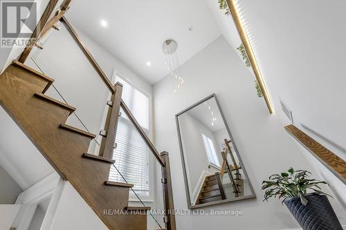 16 Tadcaster Place, Toronto, ON - Indoor Photo Showing Laundry Room