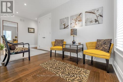 16 Tadcaster Place, Toronto, ON - Indoor Photo Showing Bedroom