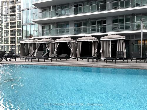 1707 - 99 Broadway Avenue, Toronto (Mount Pleasant West), ON - Outdoor With In Ground Pool