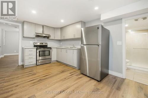 59 Dawnridge Trail, Brampton, ON - Indoor Photo Showing Kitchen