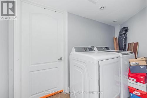 59 Dawnridge Trail, Brampton, ON - Indoor Photo Showing Laundry Room