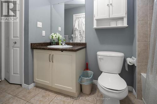 6 - 1328 Upper Sherman Avenue, Hamilton (Rushdale), ON - Indoor Photo Showing Bathroom