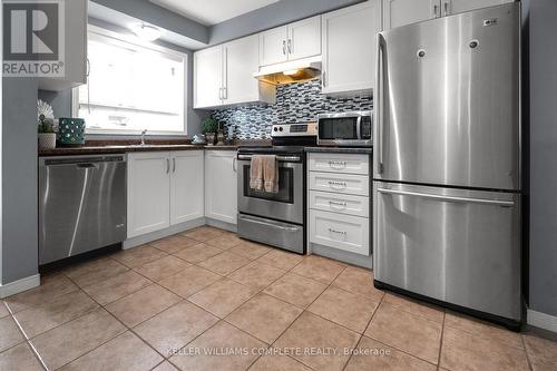 6 - 1328 Upper Sherman Avenue, Hamilton (Rushdale), ON - Indoor Photo Showing Kitchen With Stainless Steel Kitchen