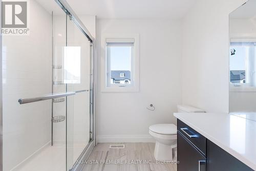 206 Winlow Way, Middlesex Centre (Komoka), ON - Indoor Photo Showing Bathroom