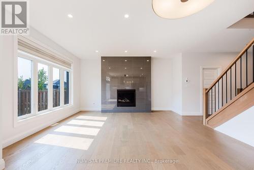 206 Winlow Way, Middlesex Centre (Komoka), ON - Indoor Photo Showing Living Room With Fireplace