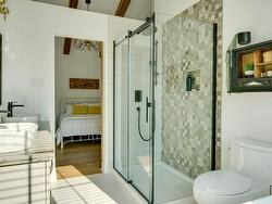 Ensuite bathroom - 