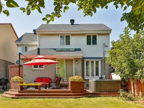 Cour - 3229 Rue Plante, Longueuil (Saint-Hubert), QC - Outdoor With Deck Patio Veranda With Exterior