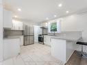 830 South Service Rd, Mississauga, ON  - Indoor Photo Showing Kitchen With Upgraded Kitchen 