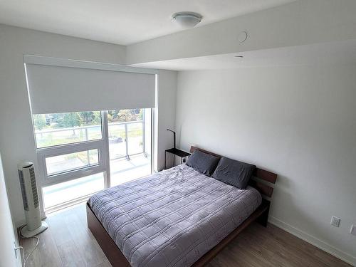 503-4675 Metcalfe Ave, Mississauga, ON - Indoor Photo Showing Bedroom