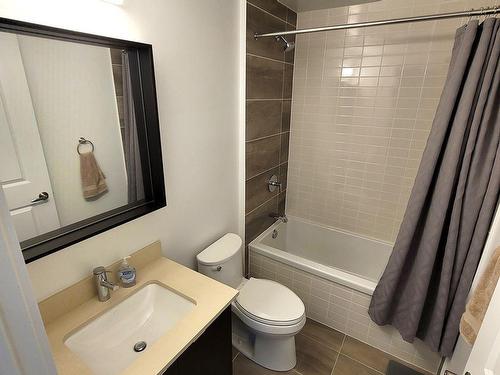 503-4675 Metcalfe Ave, Mississauga, ON - Indoor Photo Showing Bathroom