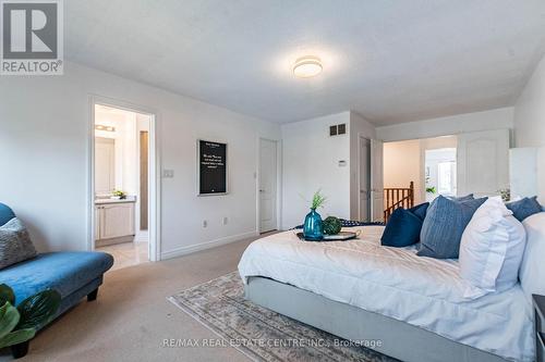 1337 Kestell Boulevard W, Oakville (Iroquois Ridge North), ON - Indoor Photo Showing Bedroom