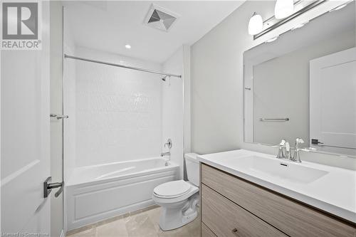 95 Dundas Street W Unit# 109, Oakville, ON - Indoor Photo Showing Bathroom