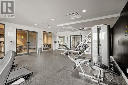 95 Dundas Street W Unit# 109, Oakville, ON - Indoor Photo Showing Gym Room