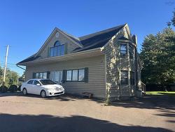 2A/B Wellington Court  Truro, NS B2N 6M9